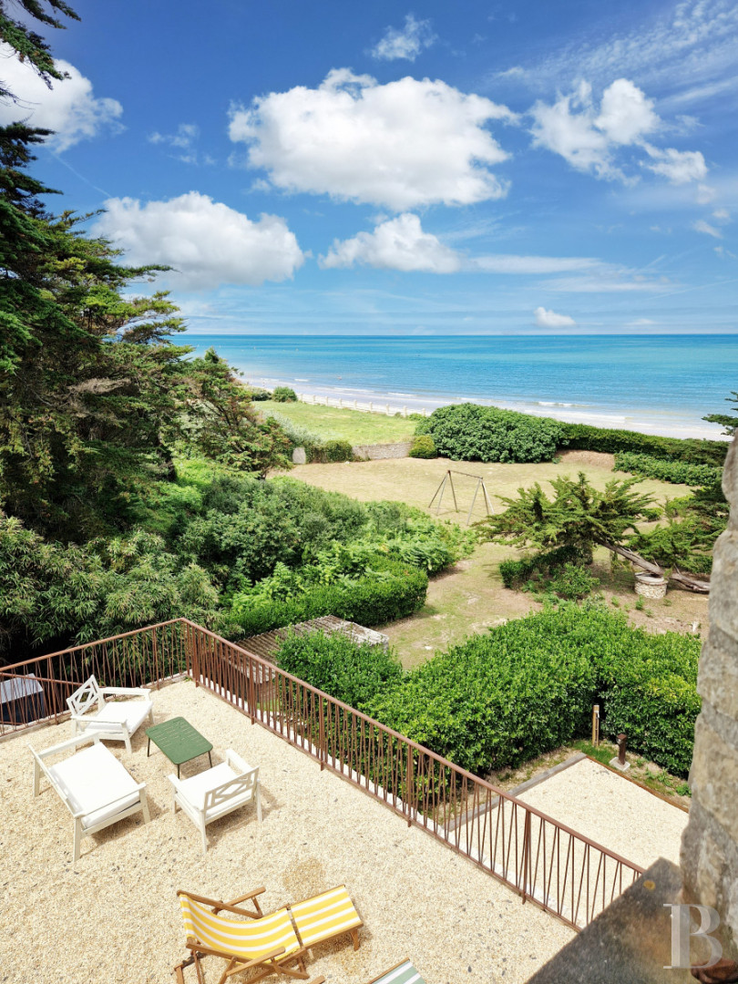 A villa overlooking Omaha Beach in Vierville-sur-Mer, in Calvados - photo  n°27